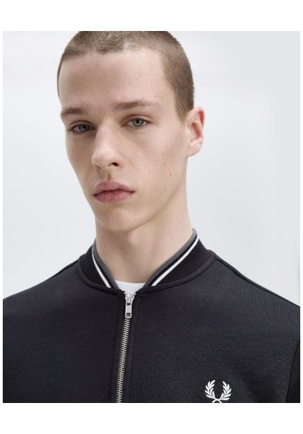 SUDADERA CHICO FRED PERRY COLOR NEGRO