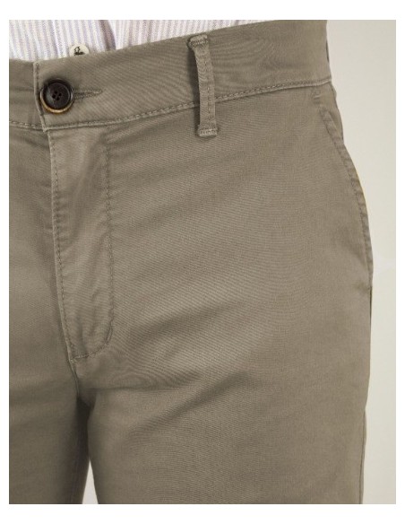 PANTALON CHICO PATADEGAYO COLOR TOSTADO