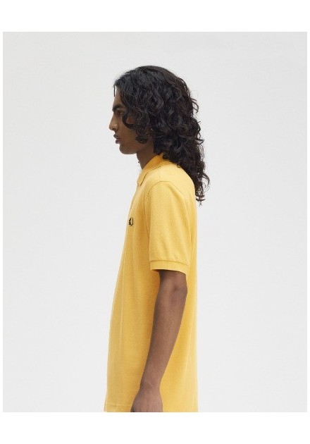 POLO CHICO FRED PERRY COLOR AMARILLO