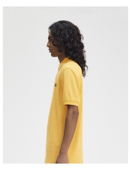 POLO CHICO FRED PERRY COLOR AMARILLO