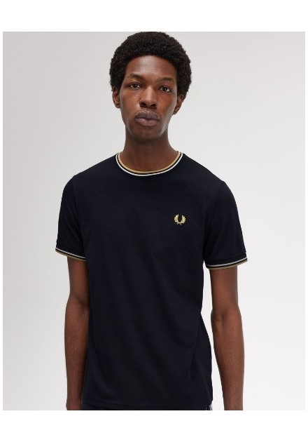 CAMISETA CHICO FRED PERRY COLOR NEGRO
