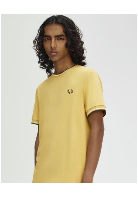 CAMISETA CHICO FRED FERRY COLOR AMARILLO