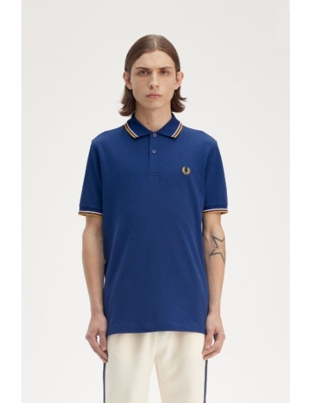 POLO CHICO FRED PERRY COLOR Y28 JEANS
