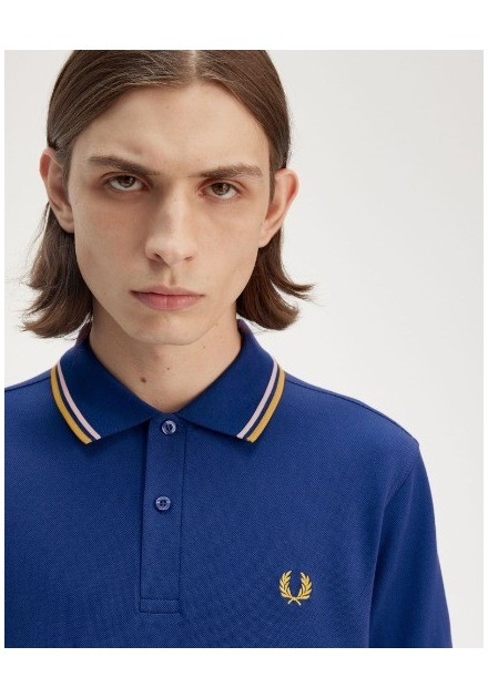 POLO CHICO FRED PERRY COLOR Y28 JEANS