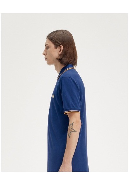 POLO CHICO FRED PERRY COLOR Y28 JEANS