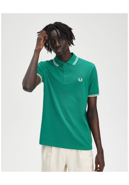 POLO CHICO FRED PERRY COLOR Y37 VERDE