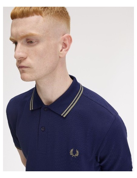 POLO CHICO FRED PERRY COLOR 59 JEANS