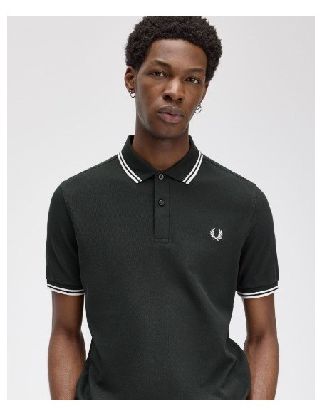 POLO CHICO FRED PERRY COLOR 50 VERDE
