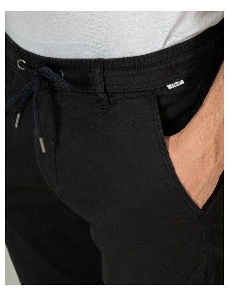 PANTALON CHICO REELL CHINO COLOR NEGRO