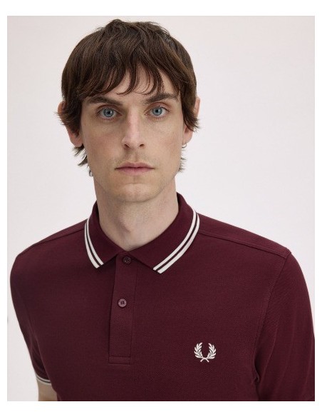 POLO CHICO FRED PERRY COLOR 44 BURDEOS