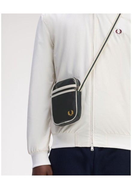 BOLSO UNISEX FRED PERRY COLOR 49 NEGRO