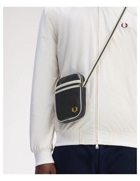 BOLSO UNISEX FRED PERRY COLOR 49 NEGRO
